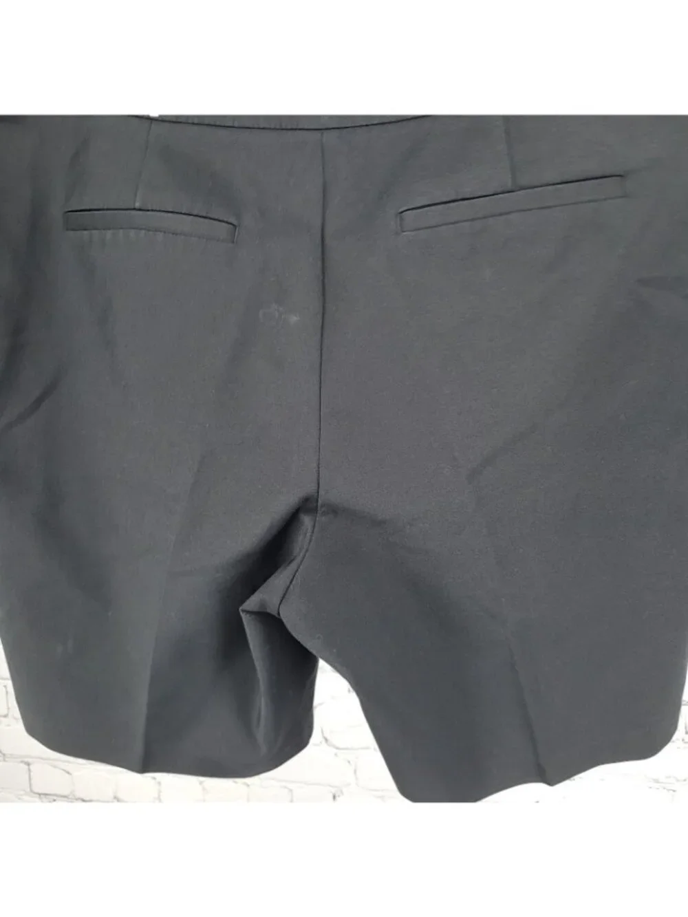 Chico's Black High Rise Stretch Slash Pockets Chino Shorts 3 US 16 (38x9)